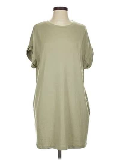Pre-owned Shein Casual Dress In Green