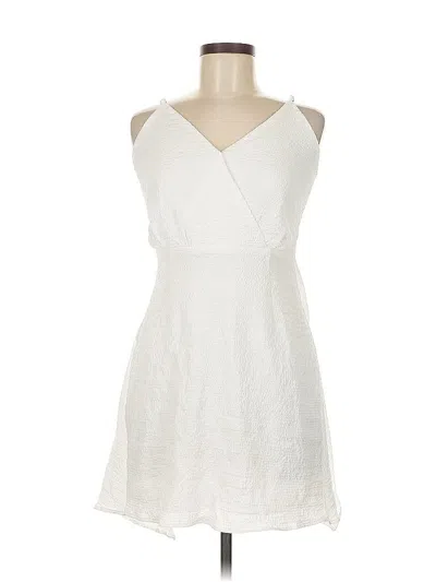 Pre-owned Shein Casual Dress In White