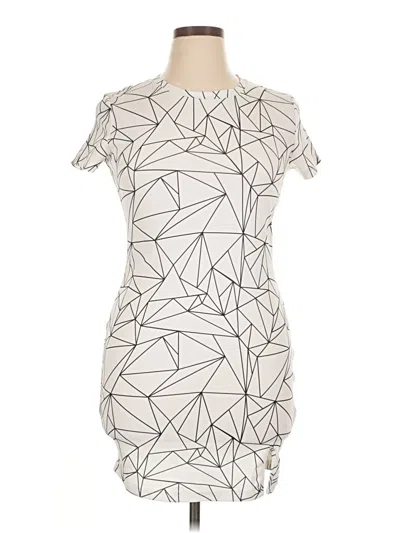 Pre-owned Shein Casual Dress In White