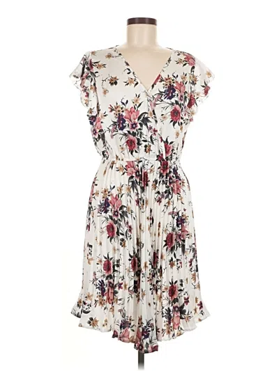 Pre-owned Shein Casual Dress In White