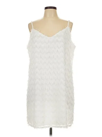Pre-owned Shein Casual Dress In White