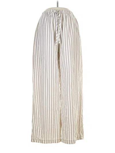 Pre-owned Shein Casual Pants In Ivory