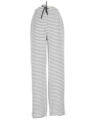 Pre-owned Shein Casual Pants In White