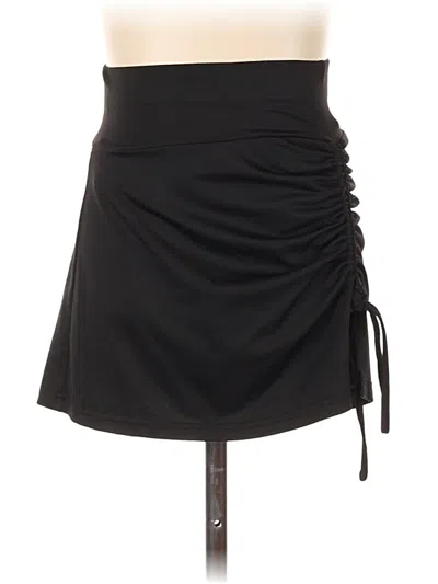 Pre-owned Shein Casual Skirt In Black