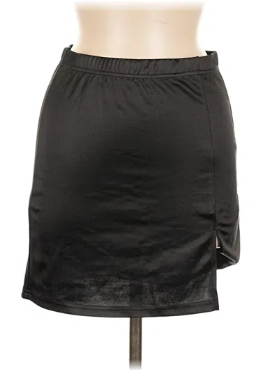 Pre-owned Shein Casual Skirt In Black