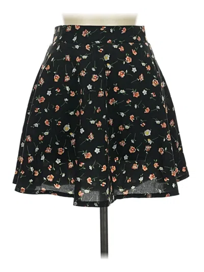 Pre-owned Shein Casual Skirt In Black