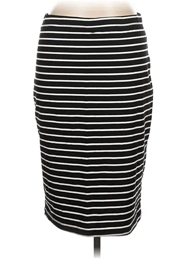 Pre-owned Shein Casual Skirt In Black