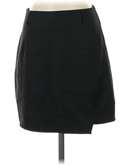 Pre-owned Shein Casual Skirt In Black