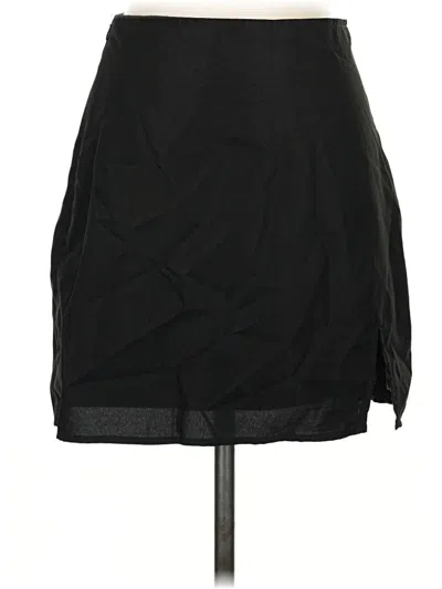 Pre-owned Shein Casual Skirt In Black