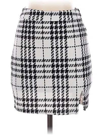 Pre-owned Shein Casual Skirt In White