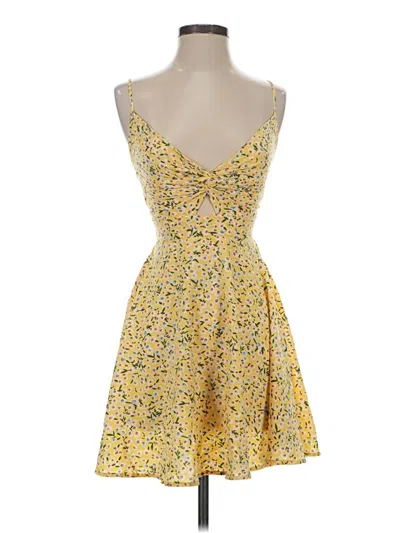 Pre-owned Shein Cocktail Dress In Yellow
