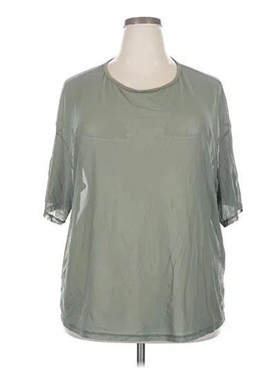 Pre-owned Shein Curve 3/4 Sleeve T-shirt In Green