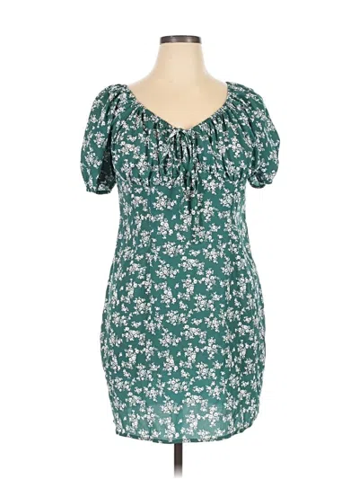 Pre-owned Shein Curve Casual Dress In Green
