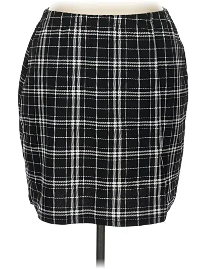 Pre-owned Shein Curve Casual Skirt In Black