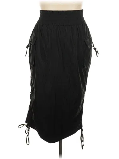 Pre-owned Shein Curve Casual Skirt In Black