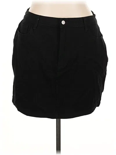 Pre-owned Shein Curve Casual Skirt In Black