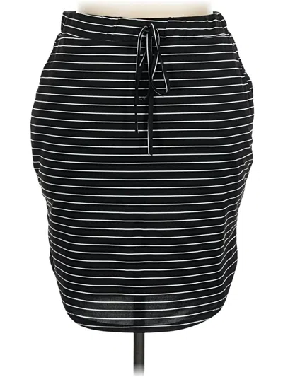 Pre-owned Shein Curve Casual Skirt In Black