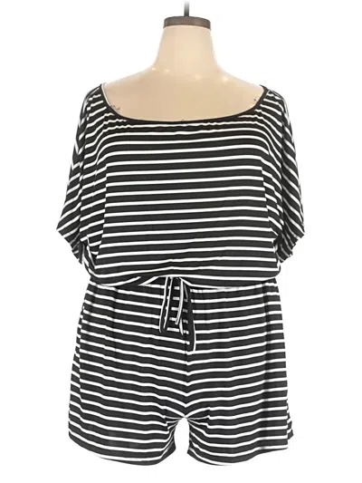 Pre-owned Shein Curve Romper In Black