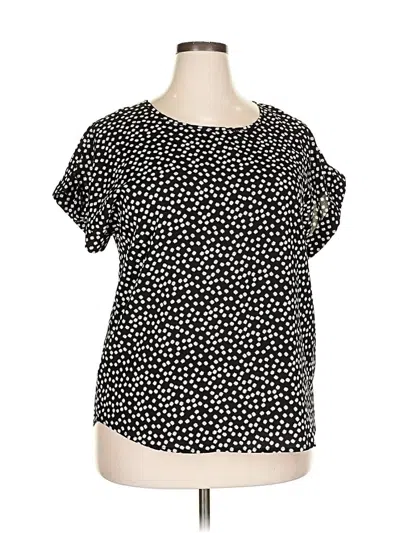 Pre-owned Shein Curve Short Sleeve T-shirt In Black