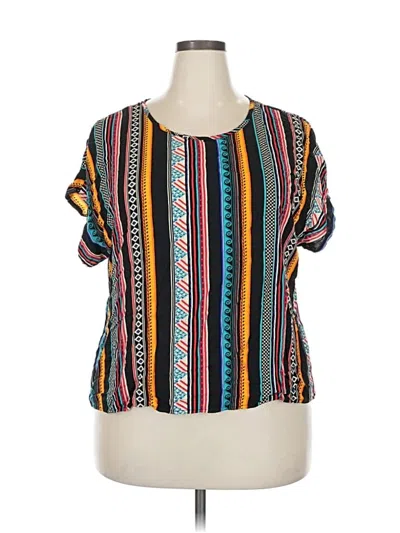 Pre-owned Shein Curve Short Sleeve T-shirt In Yellow