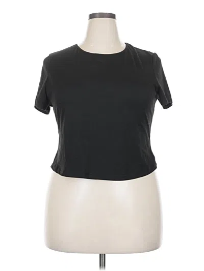 Pre-owned Shein Curve Short Sleeve T-shirt In Black