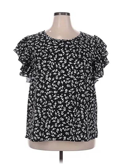 Pre-owned Shein Curve Short Sleeve T-shirt In Black