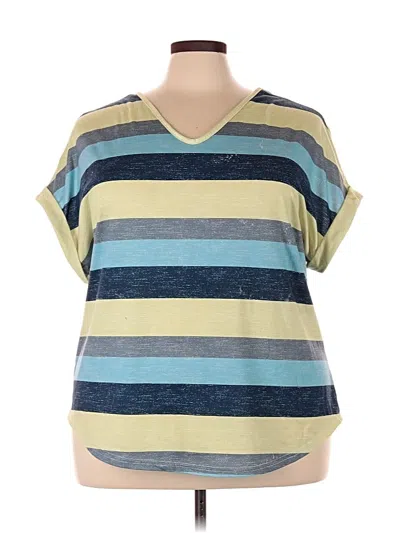 Pre-owned Shein Curve Short Sleeve T-shirt In Blue