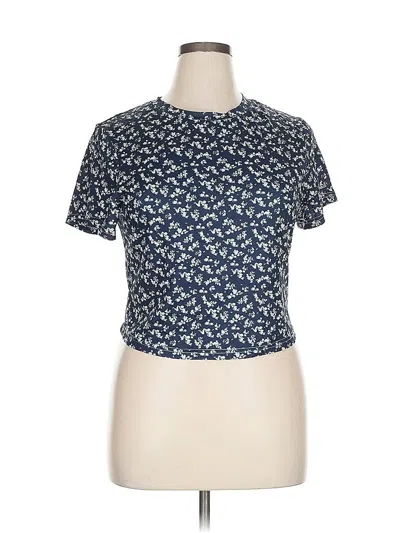 Pre-owned Shein Curve Short Sleeve T-shirt In Blue