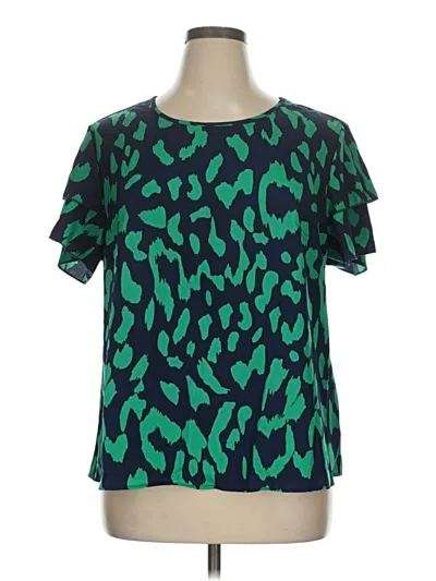 Pre-owned Shein Curve Short Sleeve T-shirt In Green
