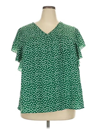 Pre-owned Shein Curve Short Sleeve T-shirt In Green