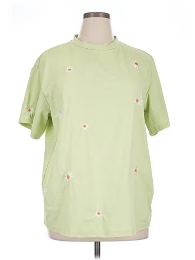 Pre-owned Shein Curve Short Sleeve T-shirt In Green