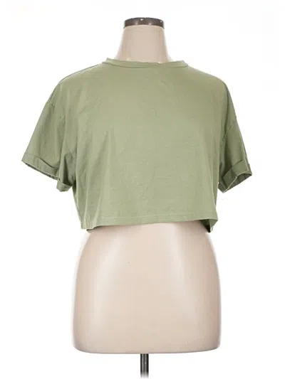 Pre-owned Shein Curve Short Sleeve T-shirt In Green