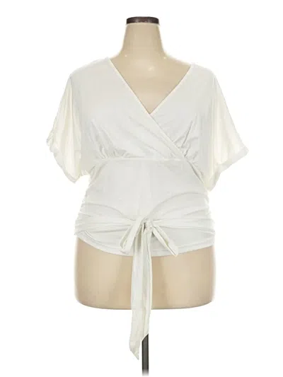 Pre-owned Shein Curve Short Sleeve T-shirt In Ivory