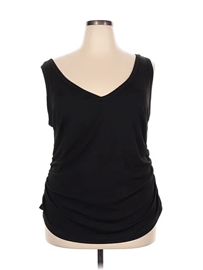 Pre-owned Shein Curve Sleeveless T-shirt In Black