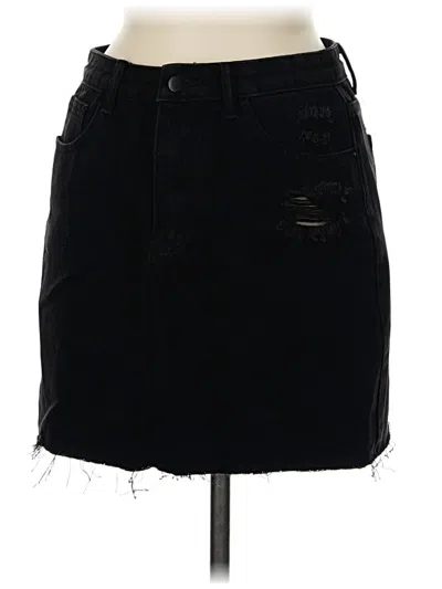 Pre-owned Shein Denim Skirt In Black