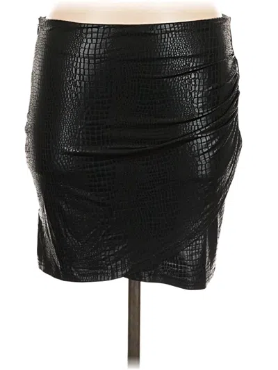 Pre-owned Shein Faux Leather Skirt In Black