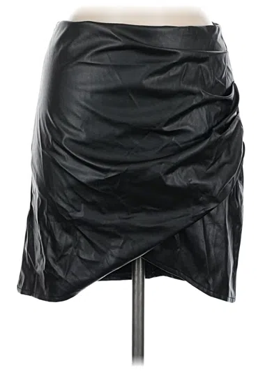 Pre-owned Shein Faux Leather Skirt In Black