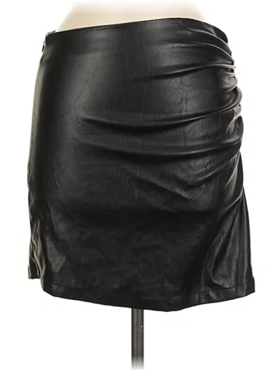 Pre-owned Shein Faux Leather Skirt In Black
