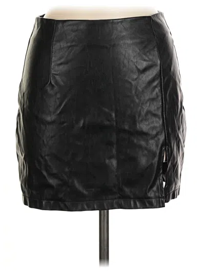 Pre-owned Shein Faux Leather Skirt In Black