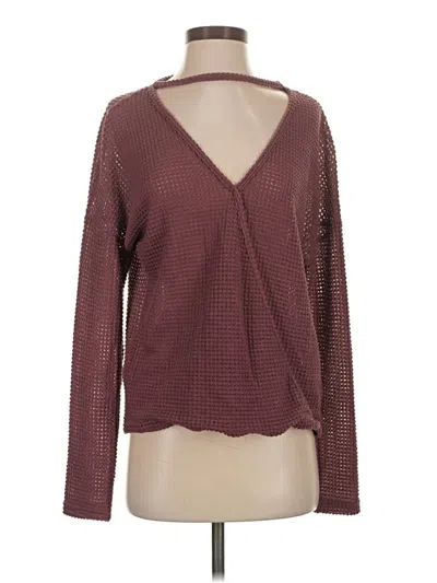 Pre-owned Shein Long Sleeve T-shirt In Burgundy