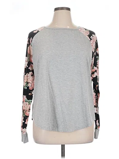 Pre-owned Shein Long Sleeve T-shirt In Gray