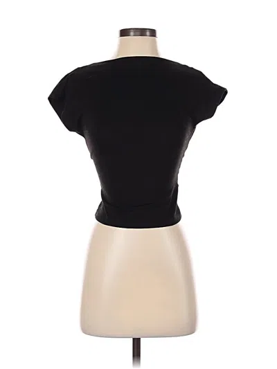 Pre-owned Shein Short Sleeve T-shirt In Black