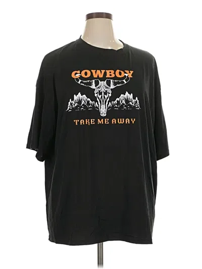 Pre-owned Shein Short Sleeve T-shirt In Black