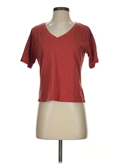 Pre-owned Shein Short Sleeve T-shirt In Burgundy