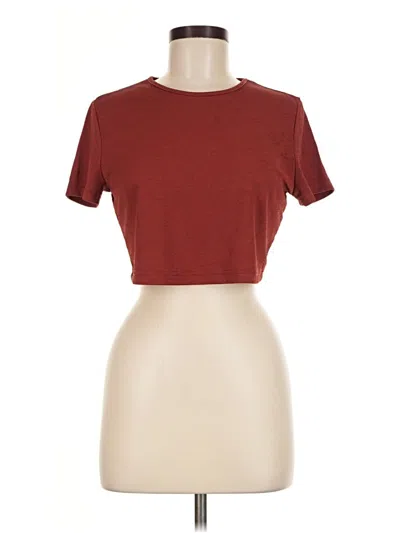Pre-owned Shein Short Sleeve T-shirt In Burgundy