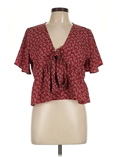 Pre-owned Shein Short Sleeve T-shirt In Burgundy