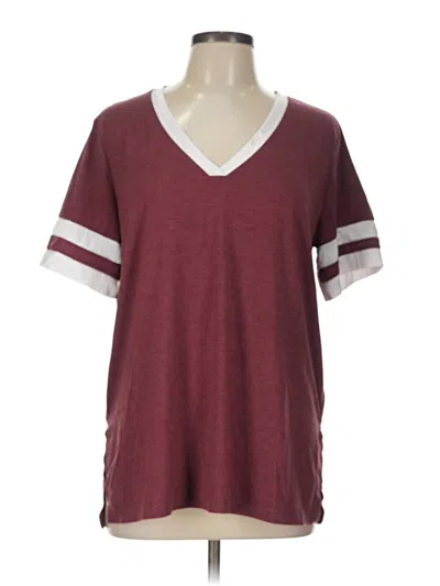 Pre-owned Shein Short Sleeve T-shirt In Burgundy
