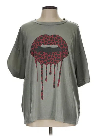 Pre-owned Shein Short Sleeve T-shirt In Gray