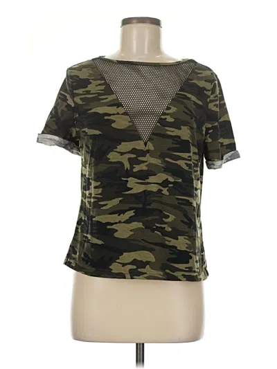Pre-owned Shein Short Sleeve T-shirt In Green