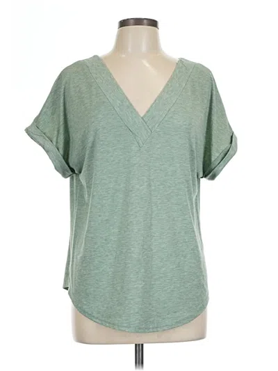 Pre-owned Shein Short Sleeve T-shirt In Green